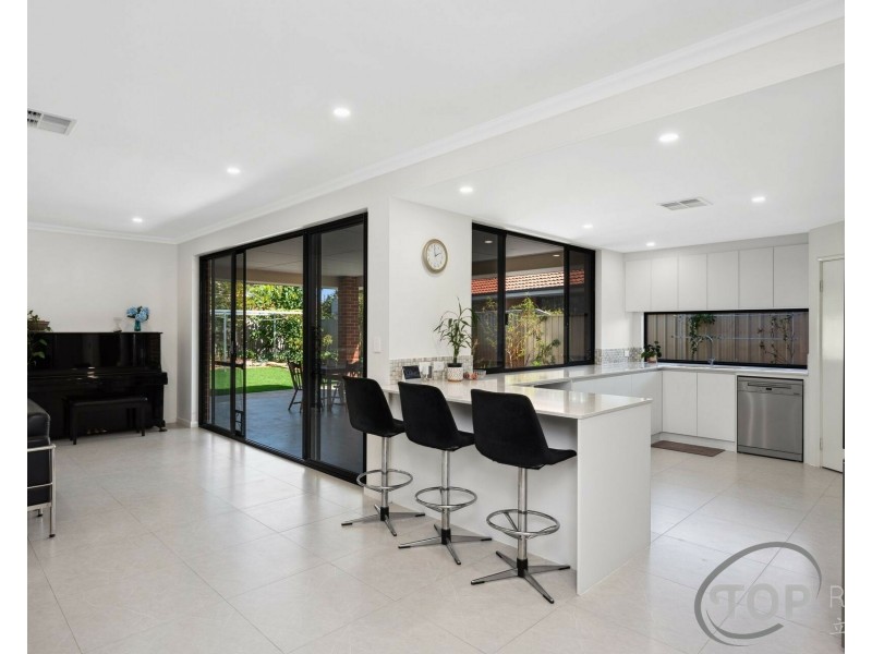 10 The Parapet, Willetton WA 6155