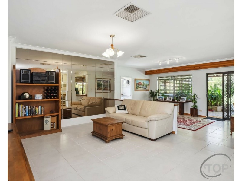 4 Laffey Court, Willetton WA 6155