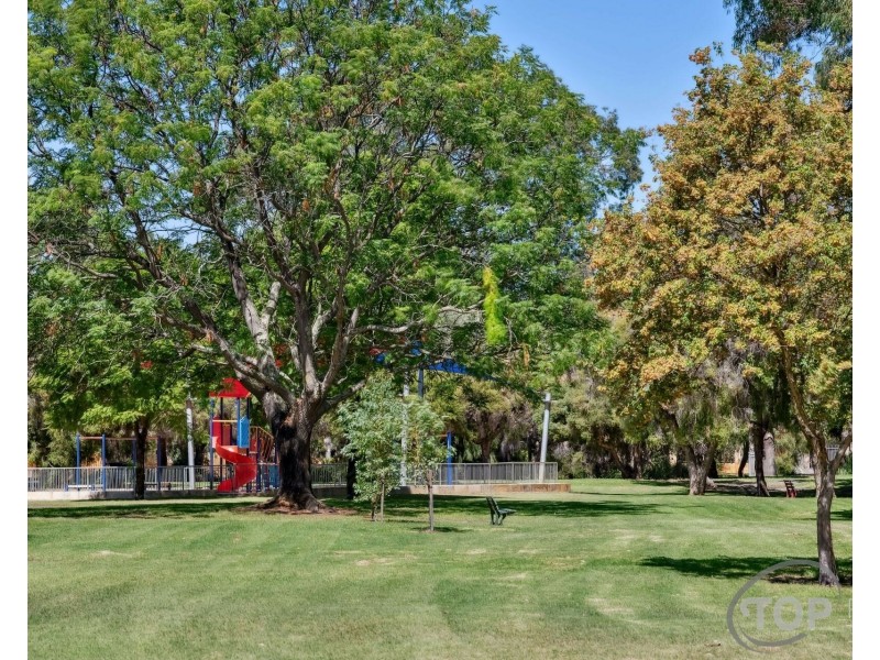 4 Laffey Court, Willetton WA 6155