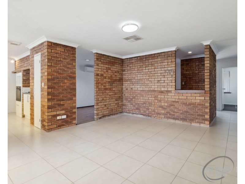 7 Saffron Court, Riverton WA 6148