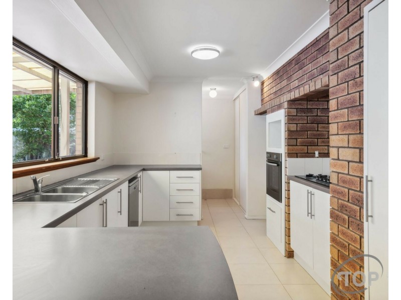 7 Saffron Court, Riverton WA 6148