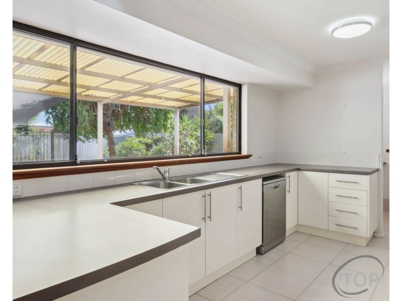 7 Saffron Court, Riverton WA 6148