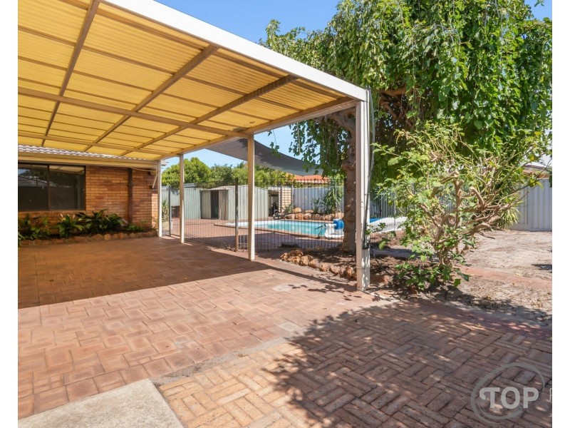 7 Saffron Court, Riverton WA 6148