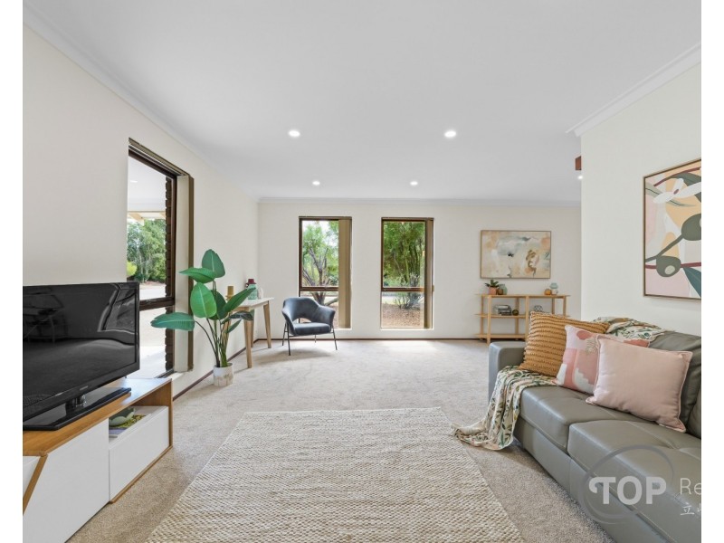 39 Oberthur Crescent, Bull Creek WA 6149