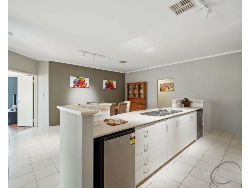 34 Furley Road, Southern River WA 6110