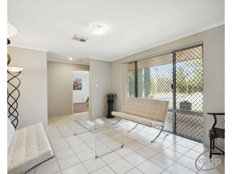 34 Furley Road, Southern River WA 6110