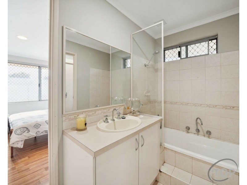 34 Furley Road, Southern River WA 6110