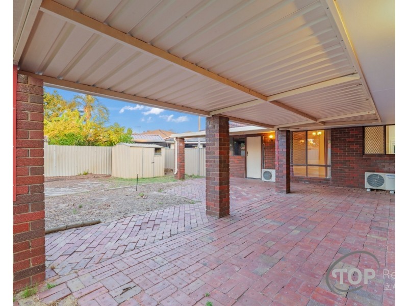 8 Illyarrie Place, Willetton WA 6155