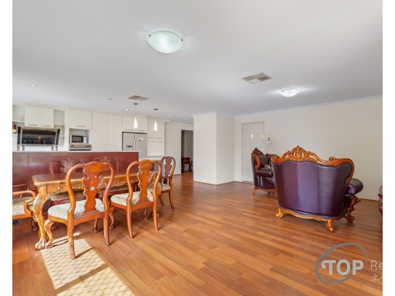 2 Epping Mews, Willetton WA 6155