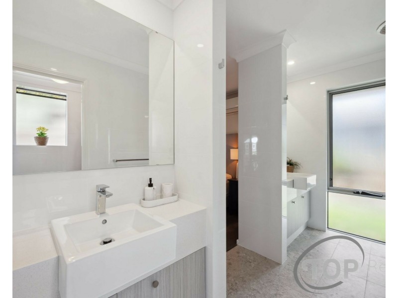 57B Benningfield Road, Bull Creek WA 6149