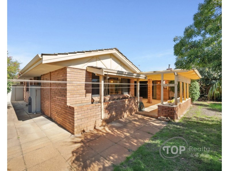 7A Riding Way, Bull Creek WA 6149