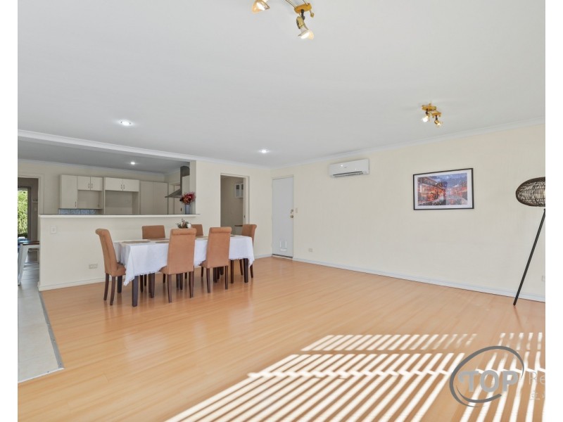 12 Albatross Pass, Willetton WA 6155
