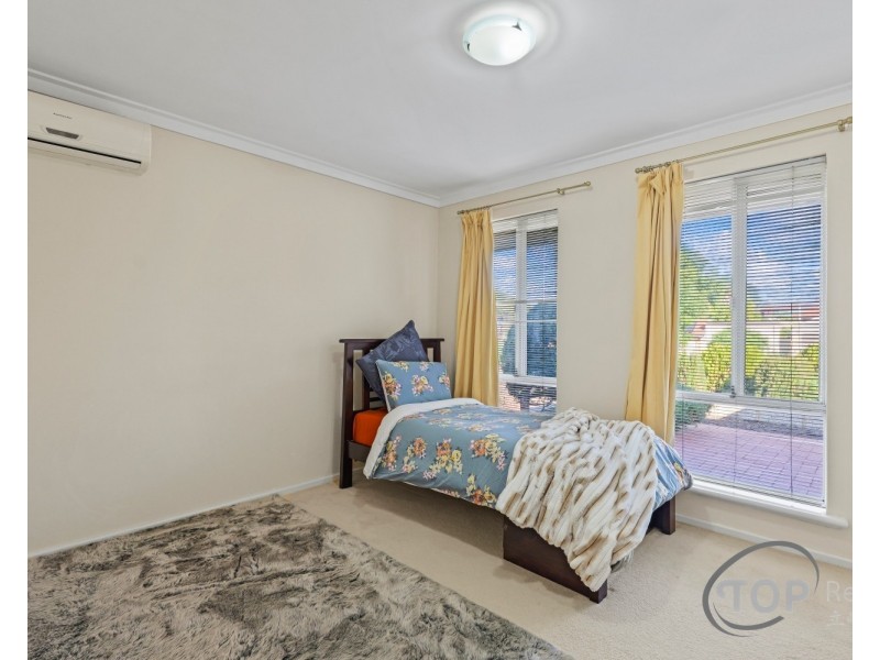 12 Albatross Pass, Willetton WA 6155