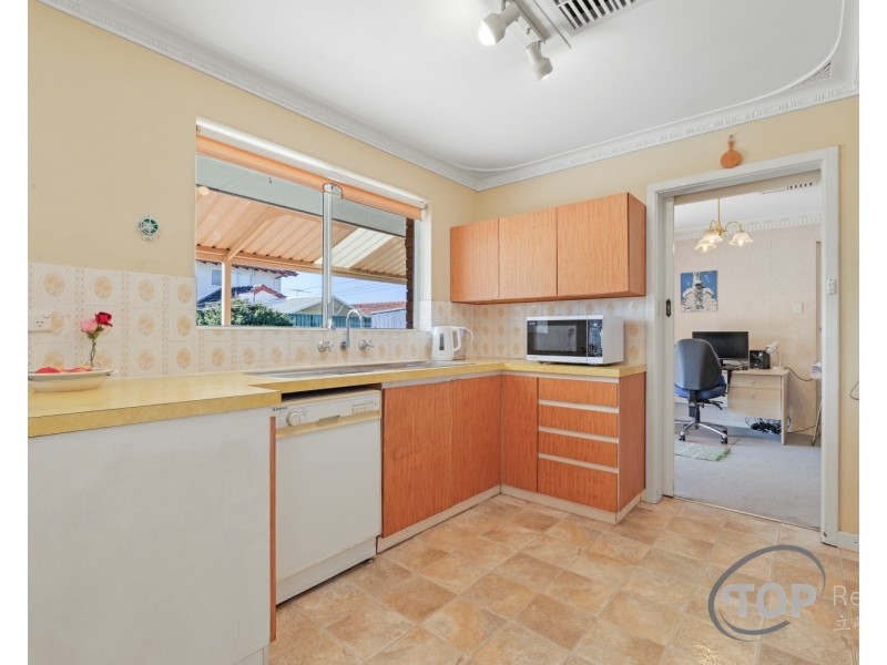 10 Damepattie Drive, Willetton WA 6155