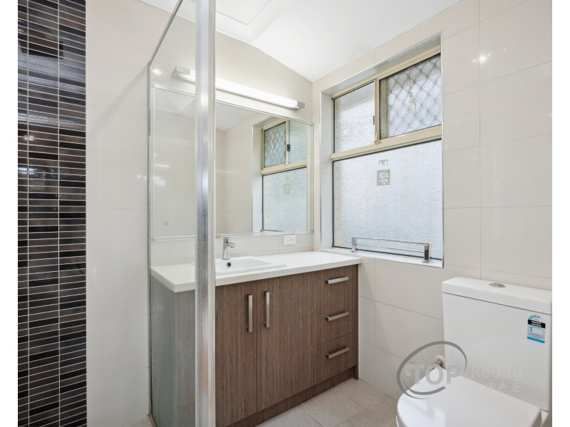 11 Hawker Close, Kardinya WA 6163