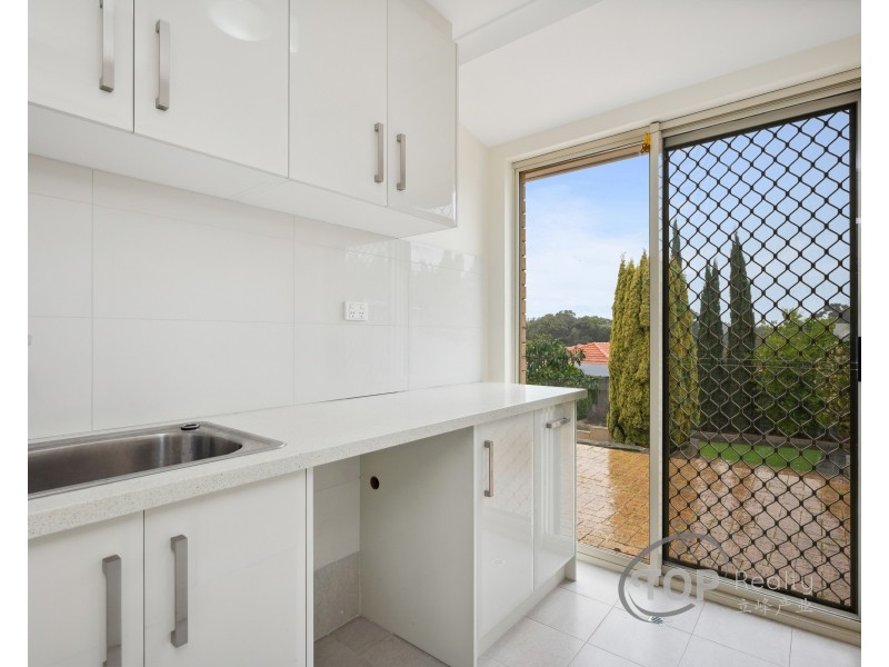 11 Hawker Close, Kardinya WA 6163