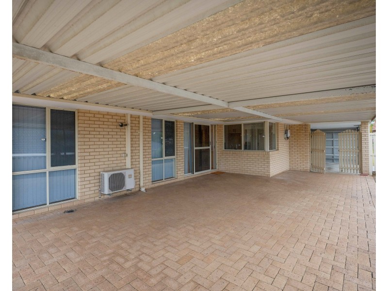 11 Hawker Close, Kardinya WA 6163