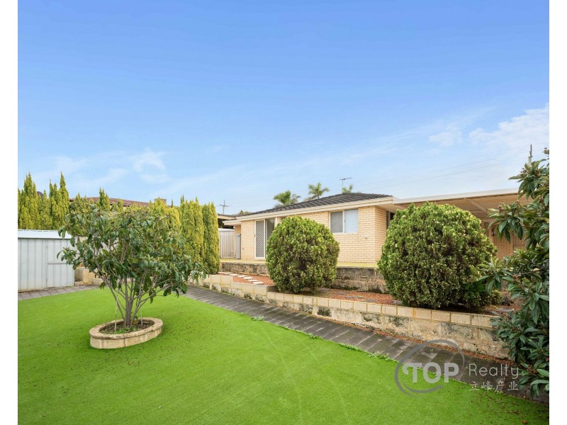 11 Hawker Close, Kardinya WA 6163