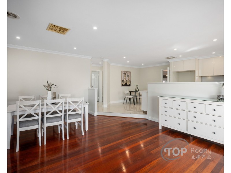 14 Sierra Chase, Leeming WA 6149