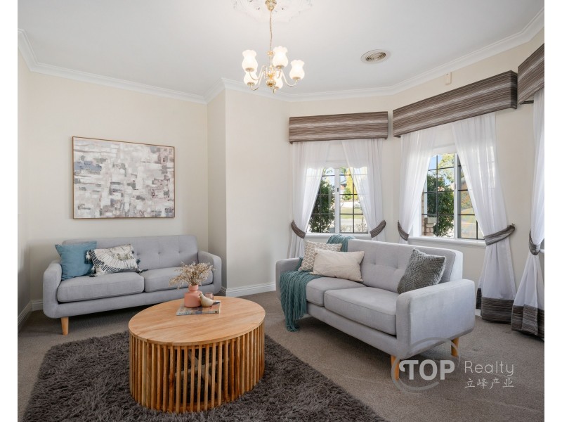 14 Sierra Chase, Leeming WA 6149