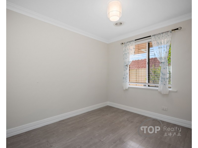 14 Sierra Chase, Leeming WA 6149