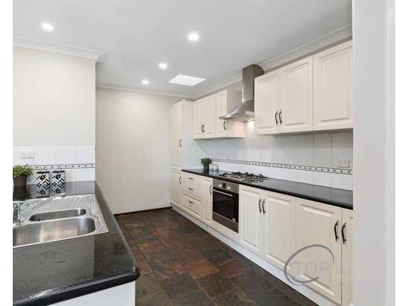 4 Balboa Row, Willetton WA 6155