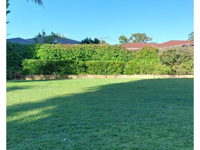 4 Balboa Row, Willetton WA 6155