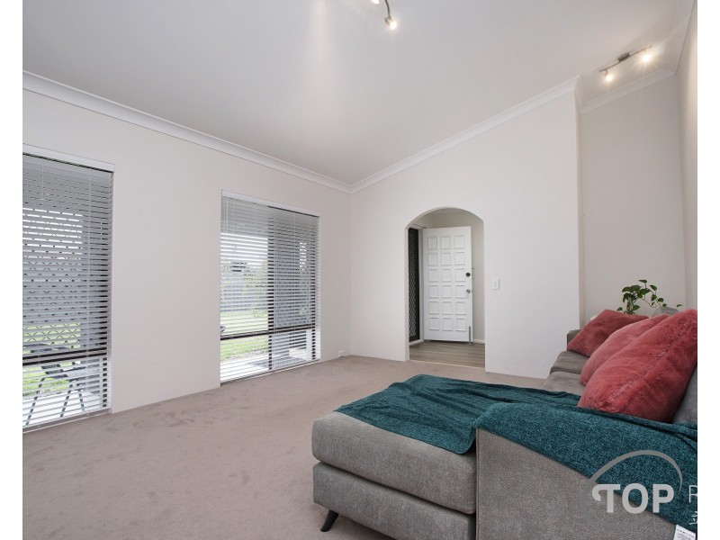 20 Wheatley Drive, Bull Creek WA 6149