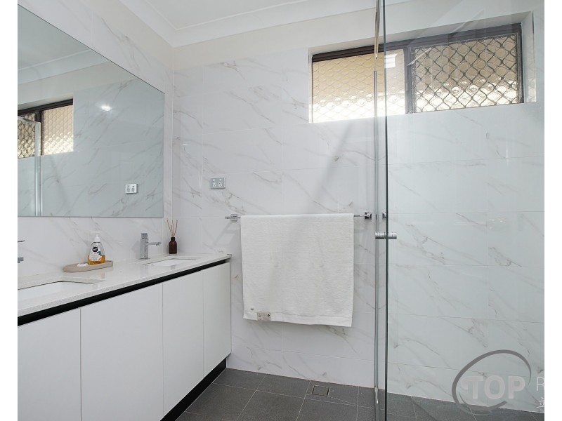 20 Wheatley Drive, Bull Creek WA 6149