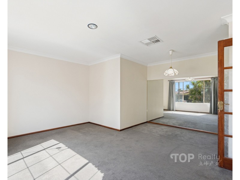 5 Collins Road, Willetton WA 6155