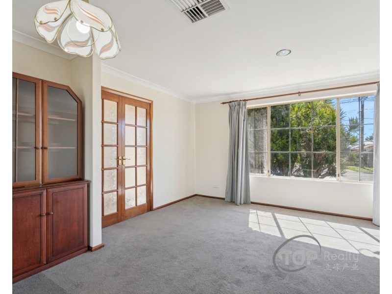 5 Collins Road, Willetton WA 6155