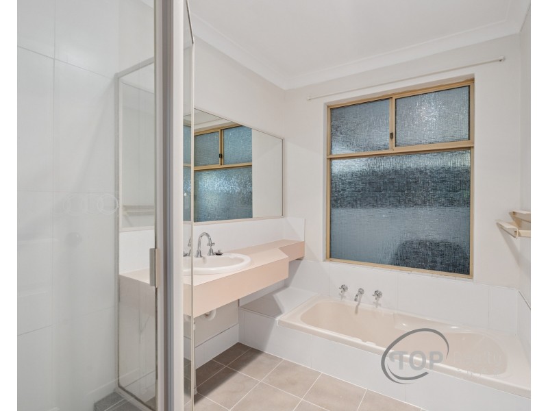 5 Collins Road, Willetton WA 6155