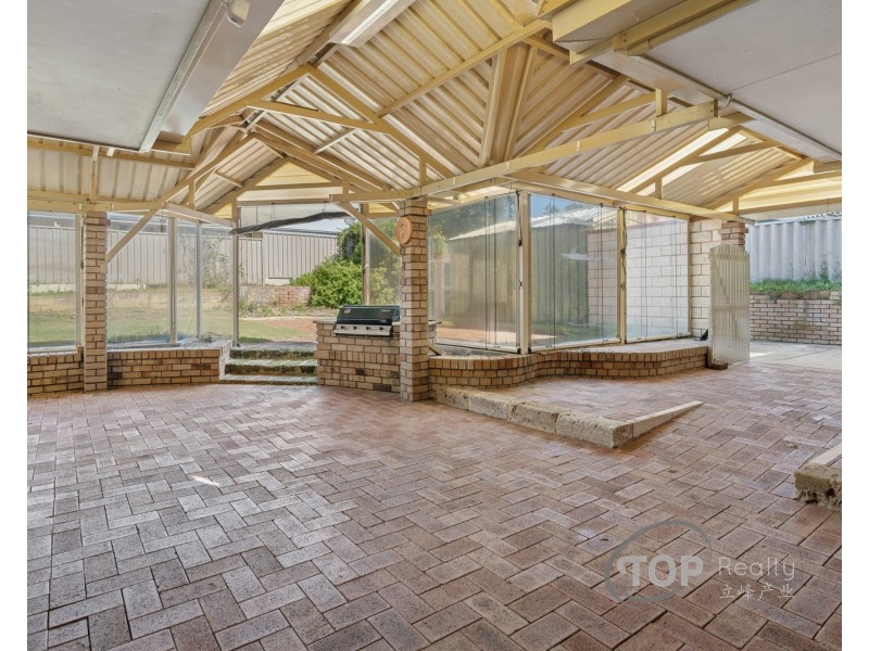 5 Collins Road, Willetton WA 6155