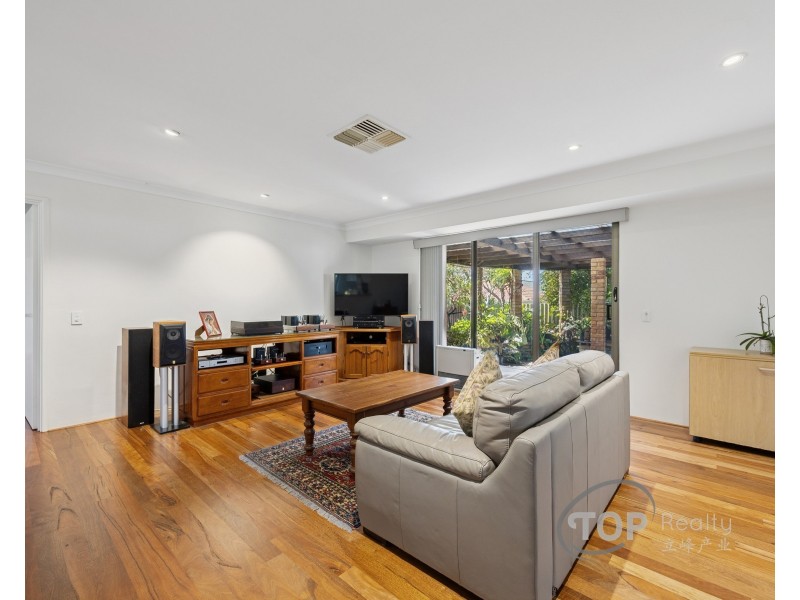 54 Woodpecker Avenue, Willetton WA 6155