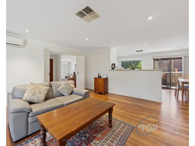 54 Woodpecker Avenue, Willetton WA 6155