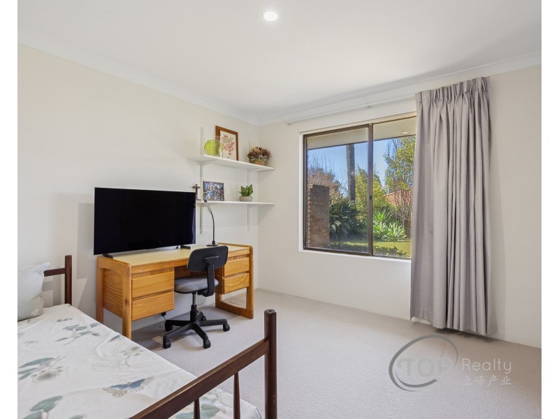 54 Woodpecker Avenue, Willetton WA 6155