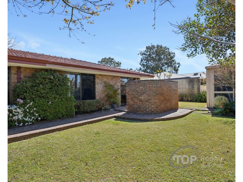 54 Woodpecker Avenue, Willetton WA 6155