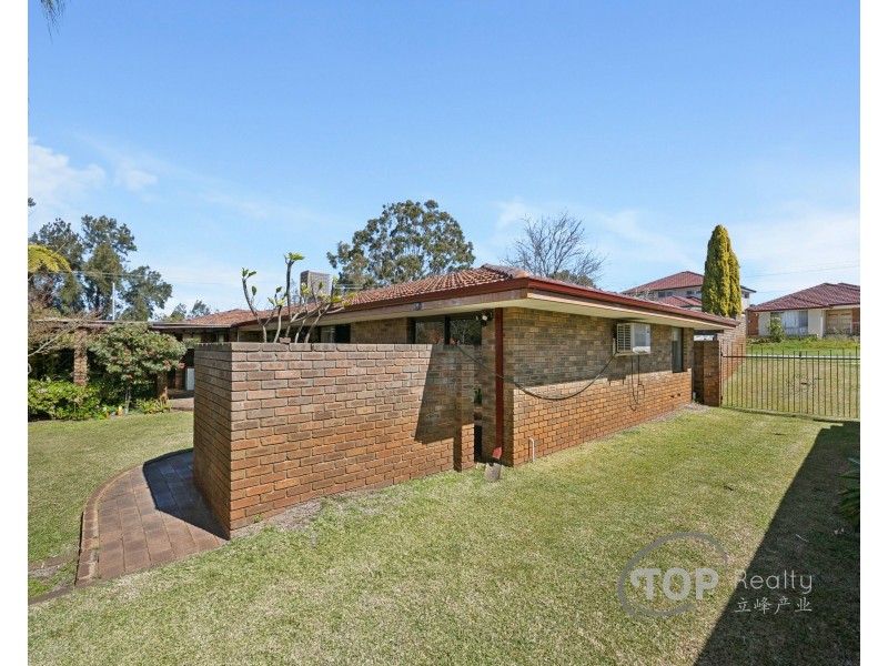 54 Woodpecker Avenue, Willetton WA 6155