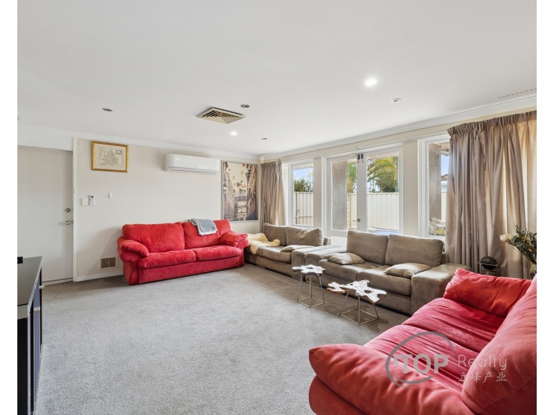 54 Tudor Avenue South, Riverton WA 6148