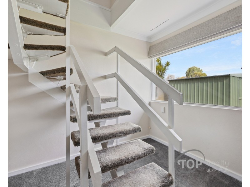 54 Tudor Avenue South, Riverton WA 6148