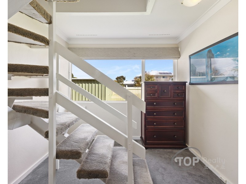 54 Tudor Avenue South, Riverton WA 6148