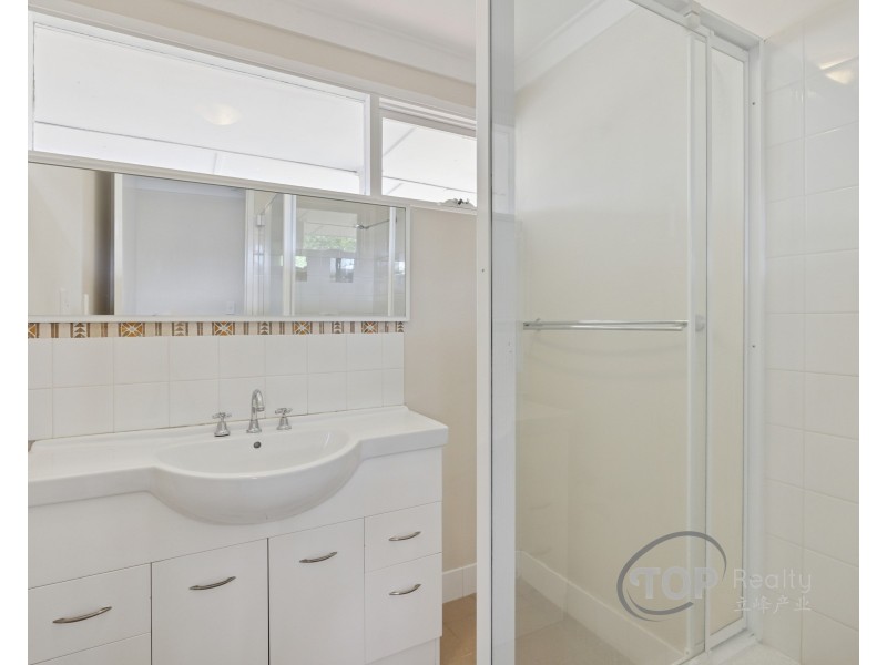 54 Tudor Avenue South, Riverton WA 6148