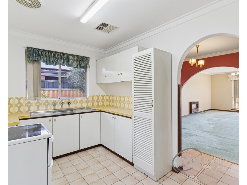 4 Dartford Street, Bull Creek WA 6149