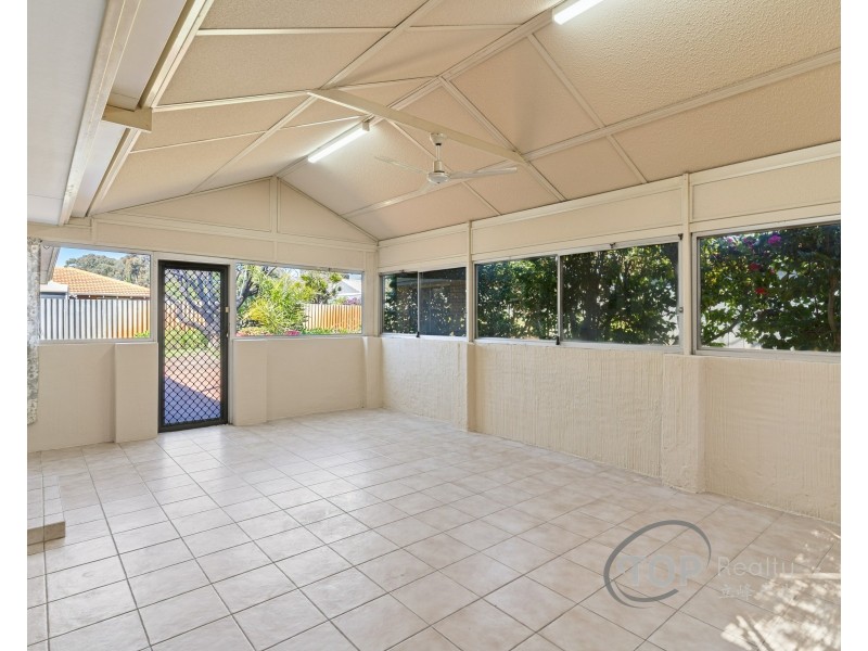 4 Dartford Street, Bull Creek WA 6149