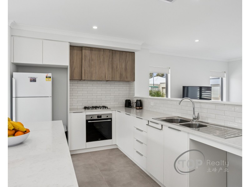 2 Shine Lane, Willetton WA 6155