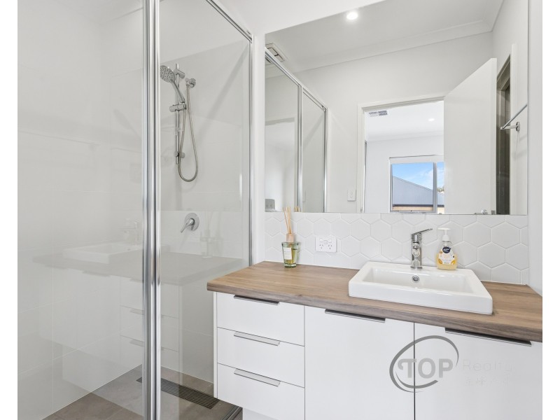 2 Shine Lane, Willetton WA 6155