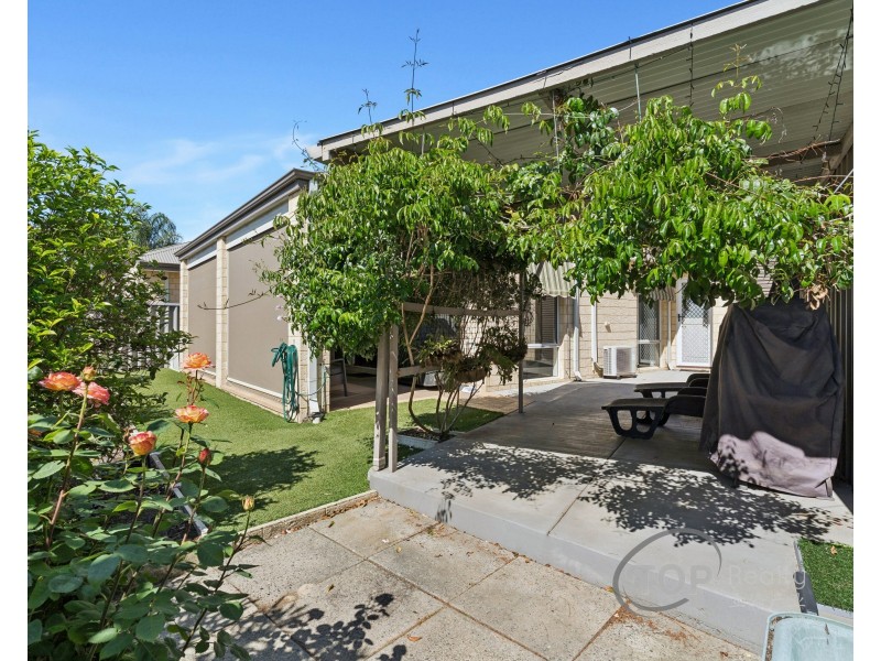8A Picton Mews, Riverton WA 6148