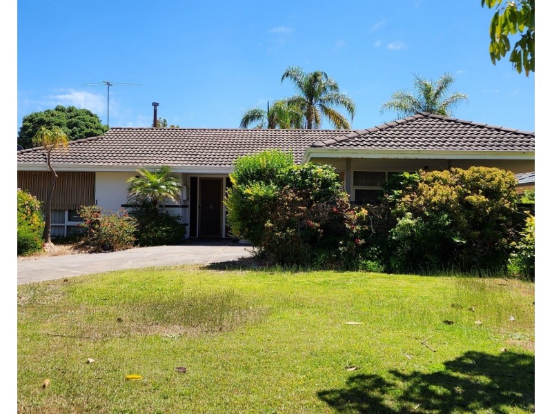 14 Hera Avenue, Riverton WA 6148