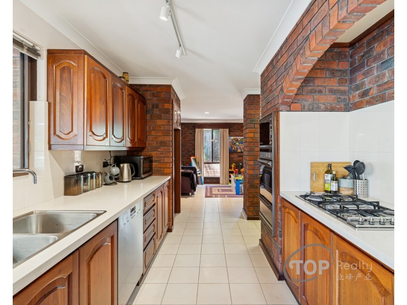6 Vigors Avenue, Bull Creek WA 6149