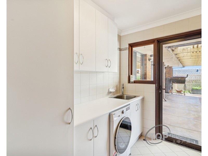 6 Vigors Avenue, Bull Creek WA 6149